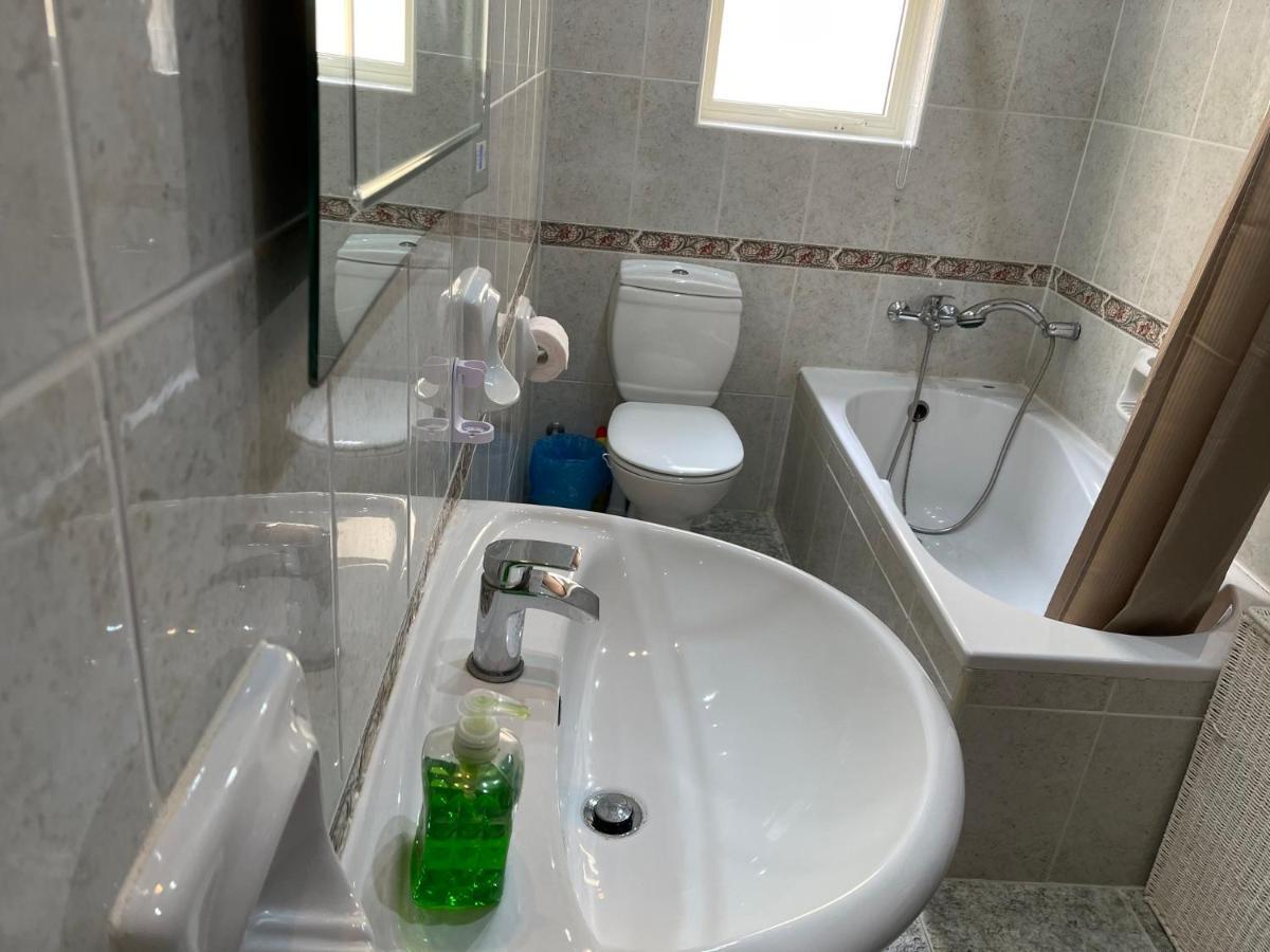 Sunrise Apt Near Beach Smarttv & Netflix Birżebbuġa 外观 照片